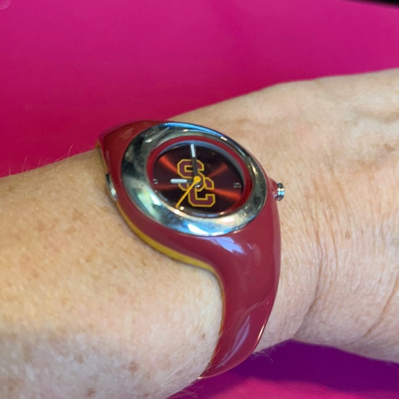 Nike USC watch.
